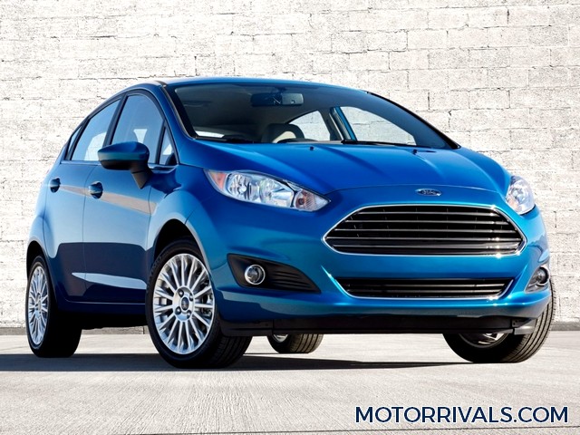 2016 Ford Fiesta Hatch Front Side View