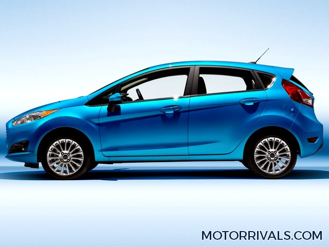 2016 Ford Fiesta Side View