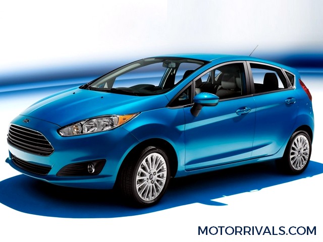 2016 Ford Fiesta Hatch Side Front View