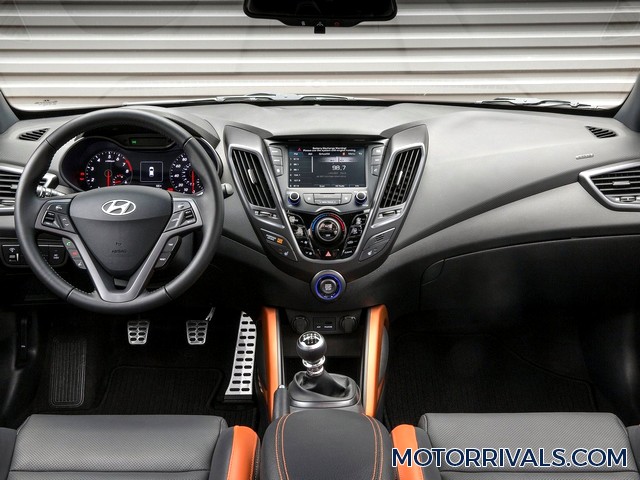 2016 Hyundai Veloster Interior