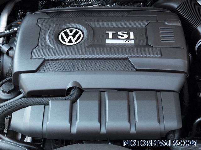 2016 Volkswagen Golf R Engine