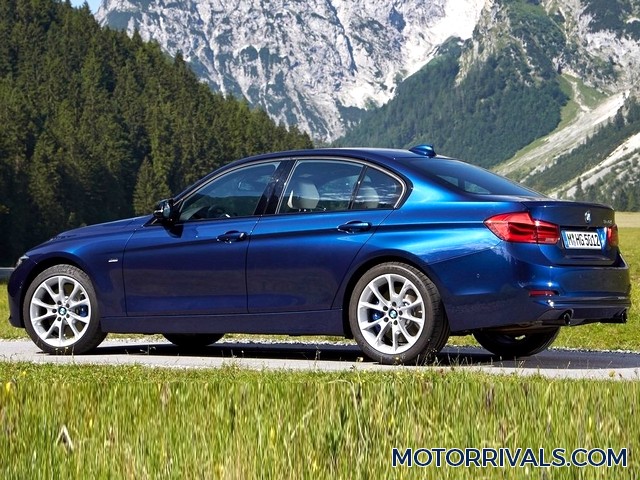 2016 BMW 3 Series Side Rear View