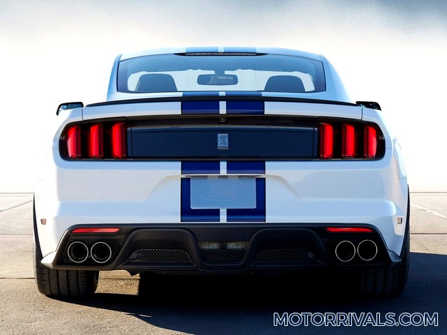 2016 Ford Mustang Shelby GT350 Rear View