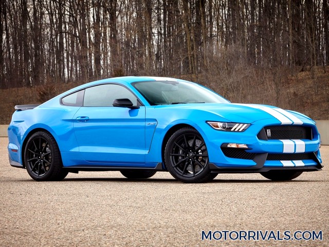2016 Ford Mustang Shelby GT350 Side Front View