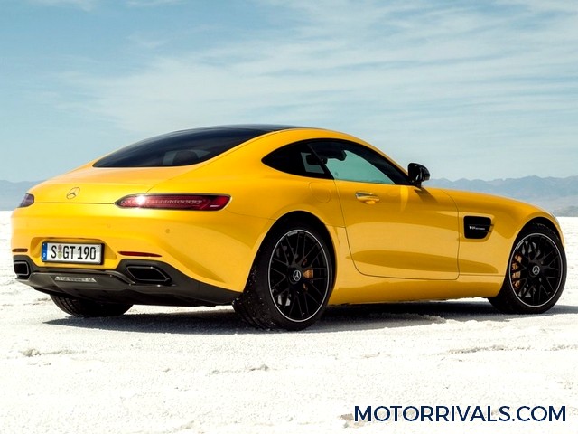 2016 Mercedes-AMG GT Side Rear View