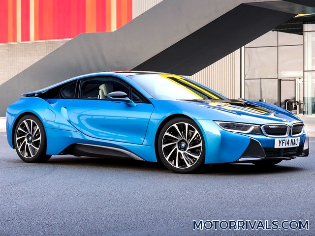 2016 BMW i8 Side Front View
