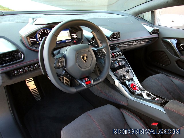 2016 Lamborghini Huracan LP 610-4 Interior