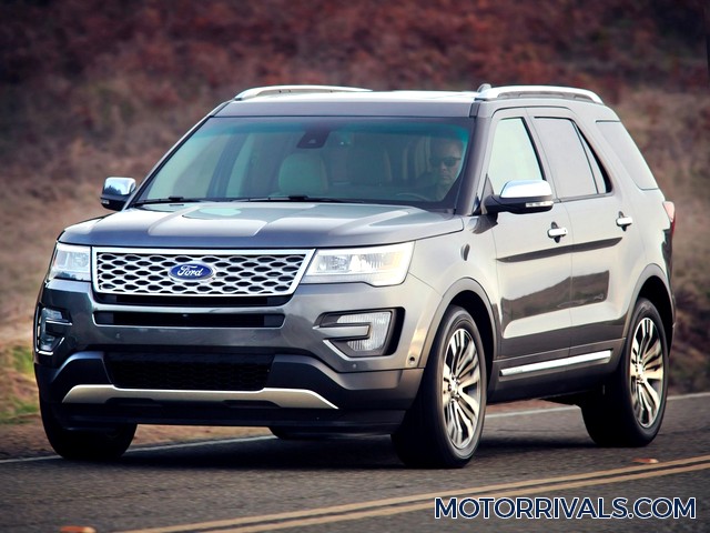 2016 Ford Explorer Front Side View