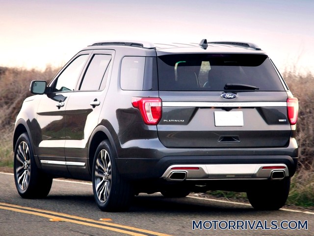2016 Ford Explorer Rear Side View