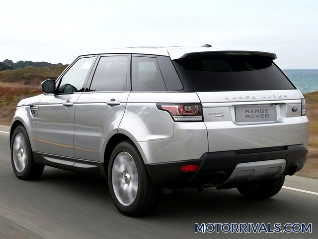 2016 Land Rover Range Rover Sport Rear Side View