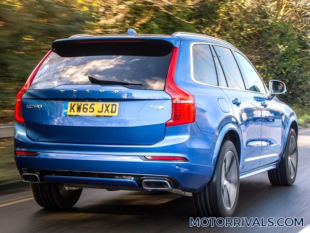 2016 Volvo XC90 Rear Side View