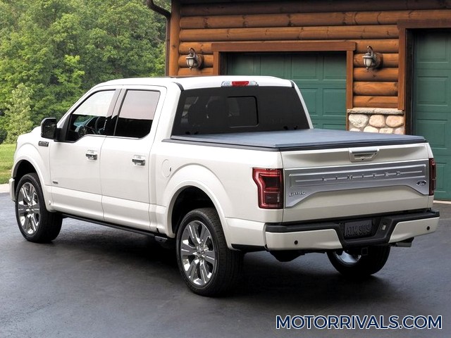 2016 Ford F-150 Rear Side View