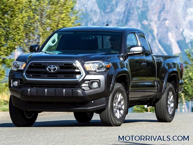2016 Toyota Tacoma Front Side View