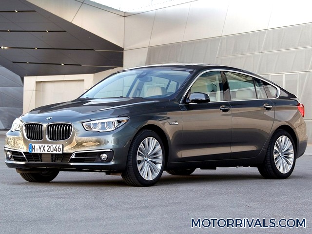 2016 BMW 5 Series Gran Turismo Side Front View